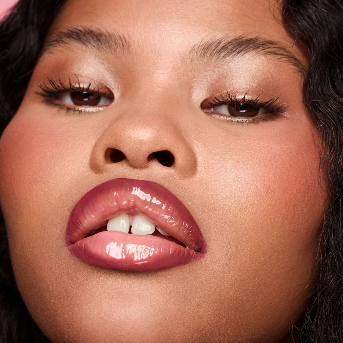 TRACE'D OUT PENCIL LIP LINER (DELINEADOR PARA LABIOS)
